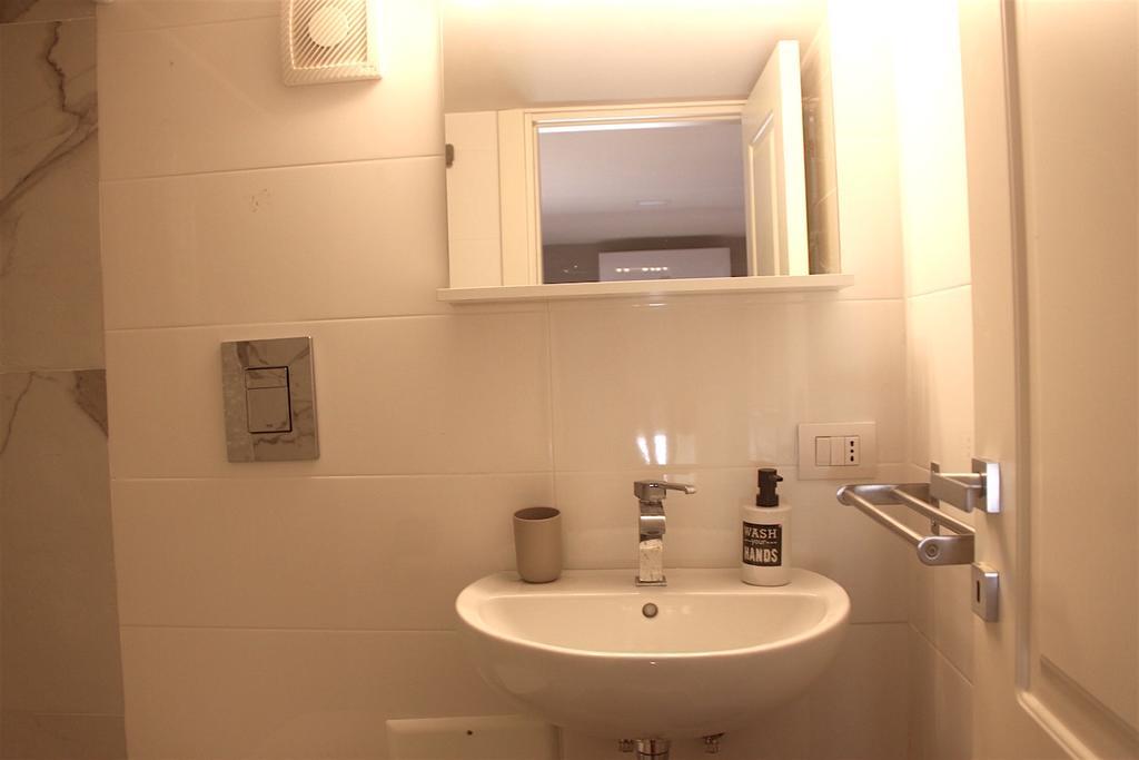 Stay In Naples Flats エクステリア 写真