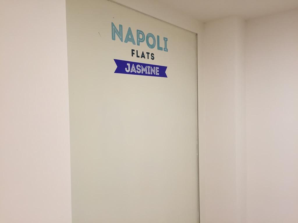Stay In Naples Flats エクステリア 写真